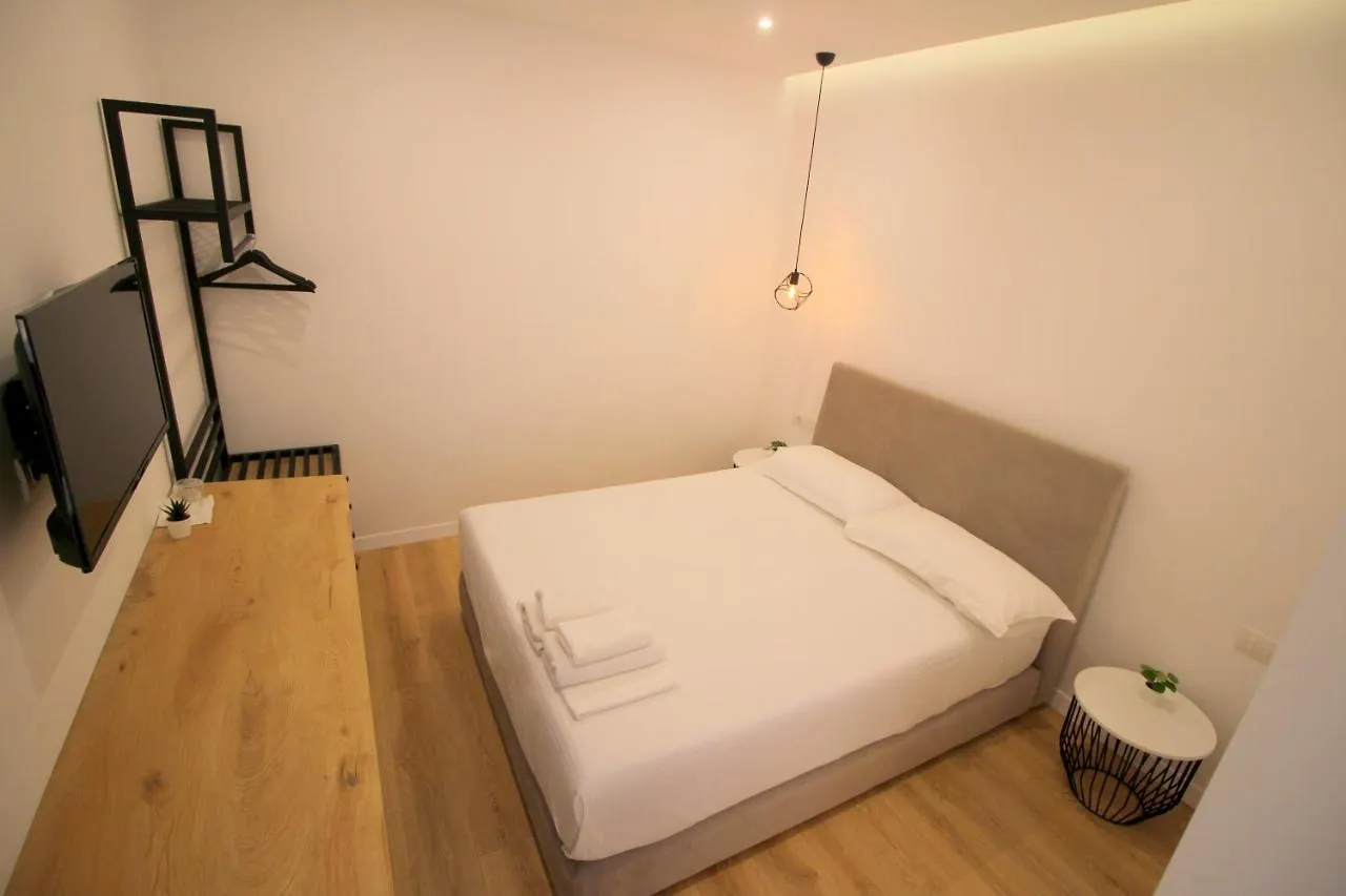 Hotel Qurku 2 Sarande