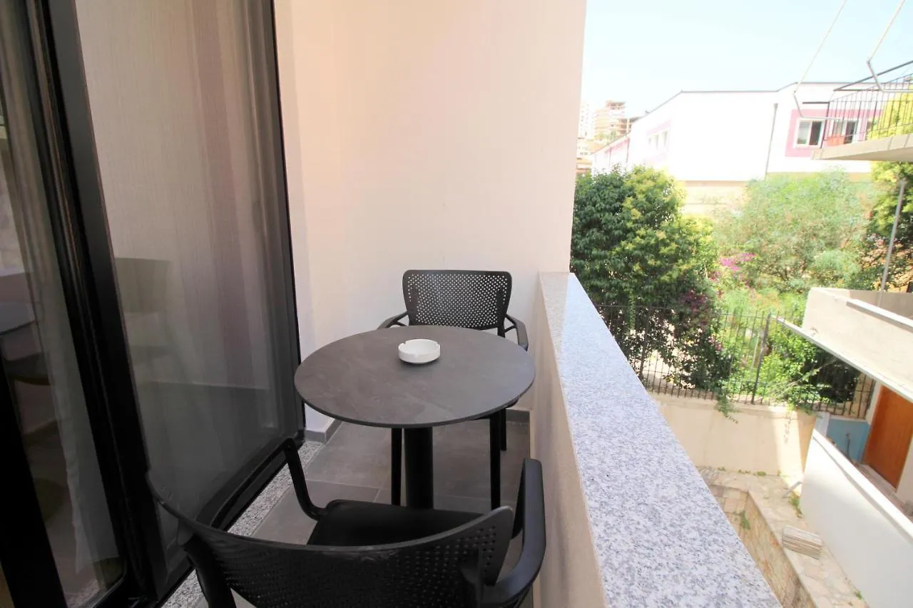 Hotel Qurku 2 Sarande