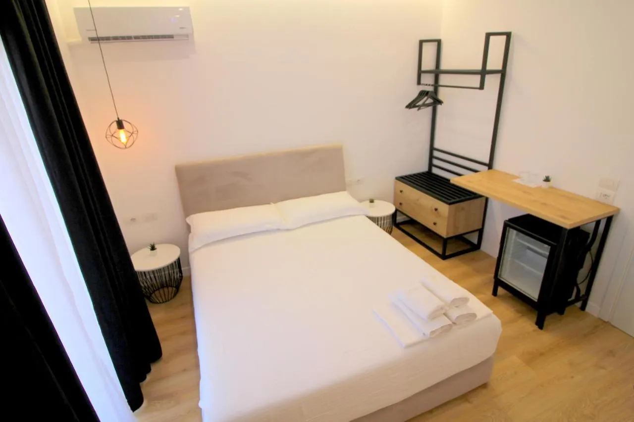 Hotel Qurku 2 Sarande