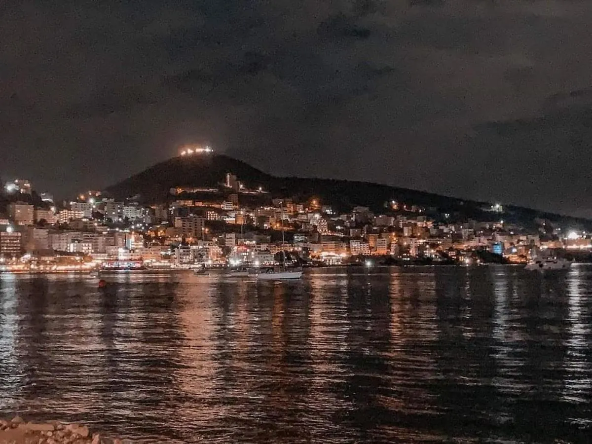 Hotel Qurku 2 Sarande
